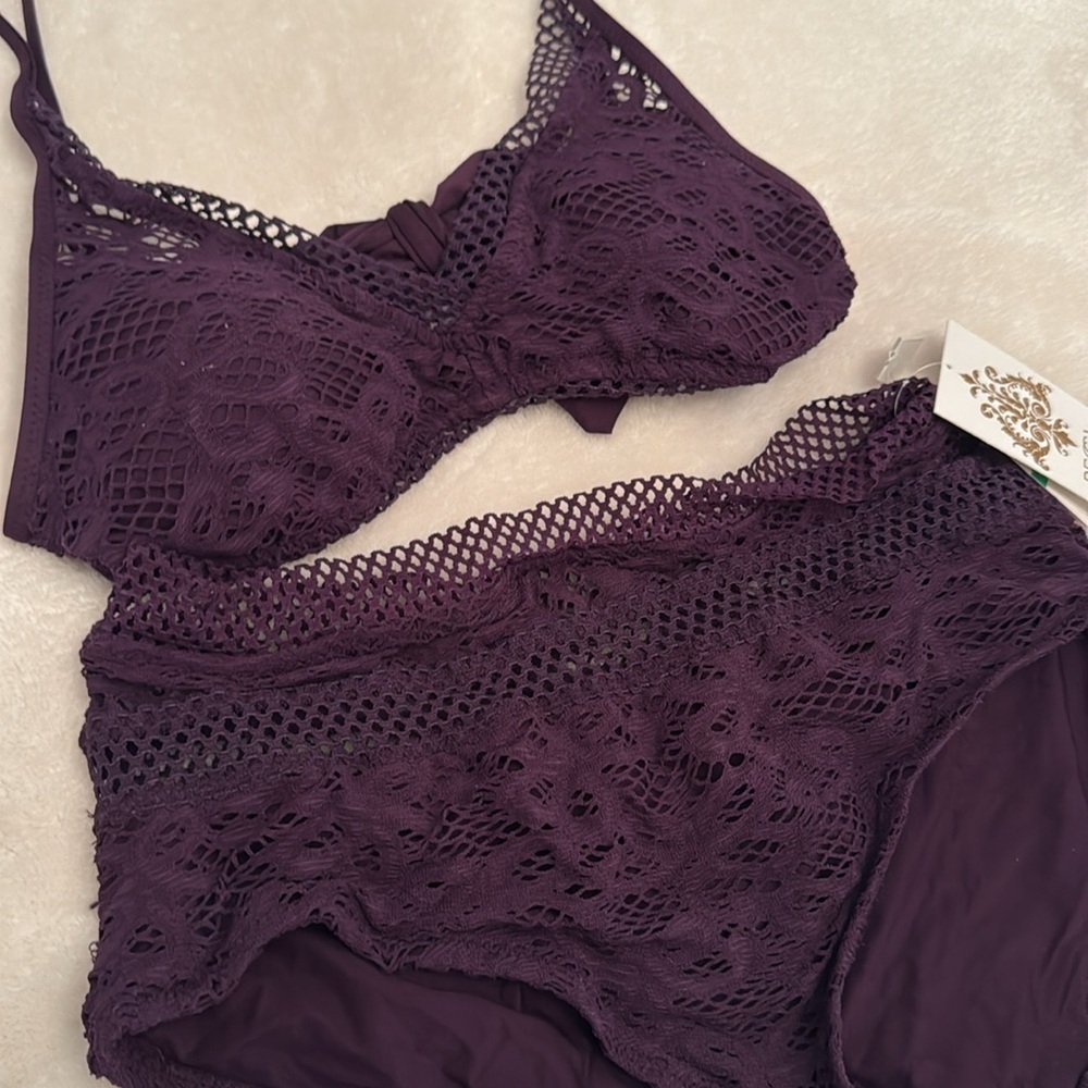 NWT Becca bikini
